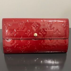 Louis Vuitton Monogram Sarah Vernis Wallet Rose Pop